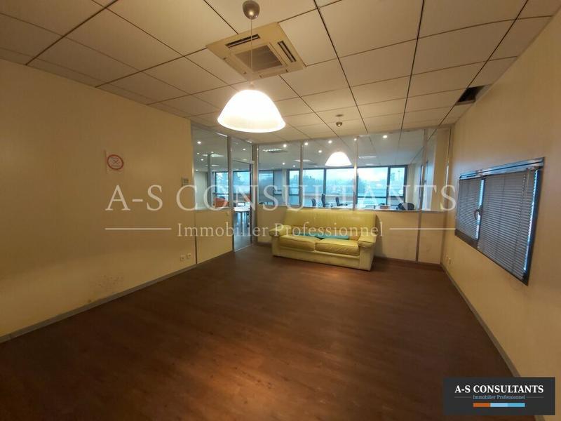 Bureau - 150 m²