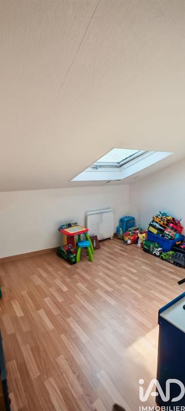 Appartement - 80 m² - 6 pièces