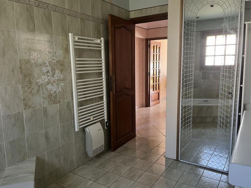 Maison - 147 m² - 5 pièces