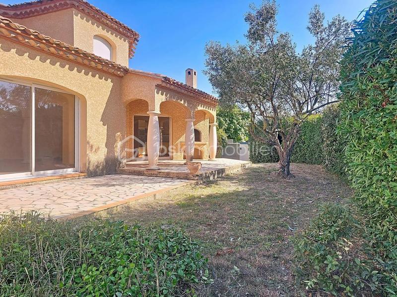 Maison traditionnelle - 126 m² - 5 pièces