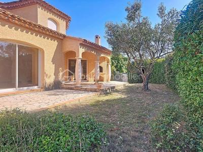 Maison traditionnelle - 126 m² - 5 pièces