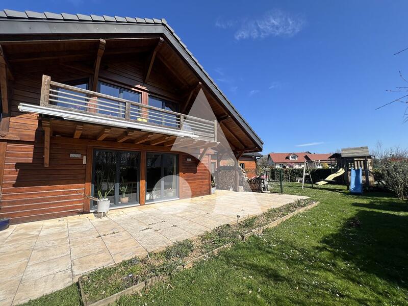 Maison - 187 m² - 5 pièces