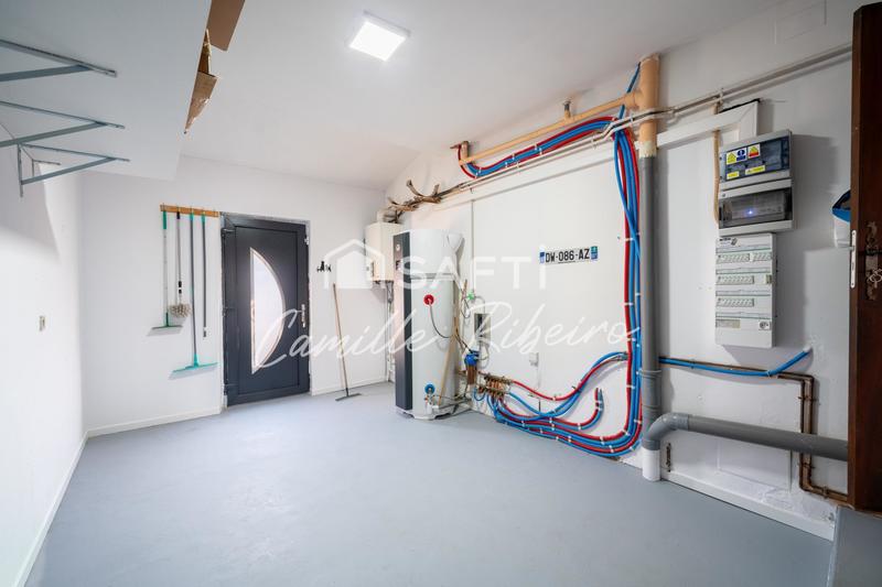 Maison - 142 m² - 5 pièces