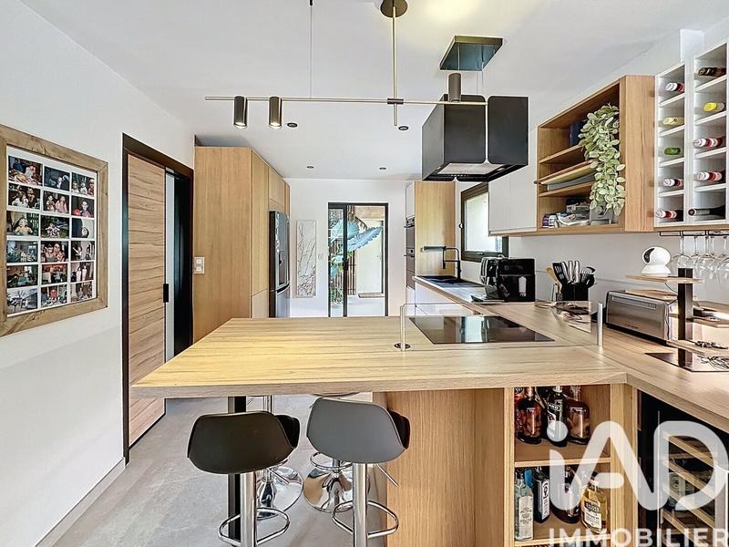 Maison de maîtres - 158 m² - 7 pièces