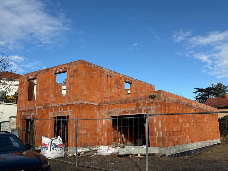 Maison - 144 m² - 5 pièces