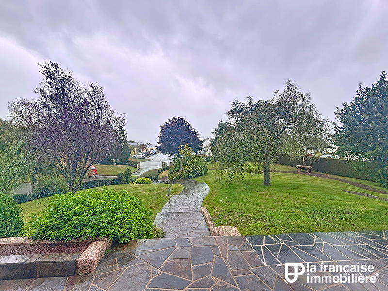 Maison - 168 m² - 6 pièces