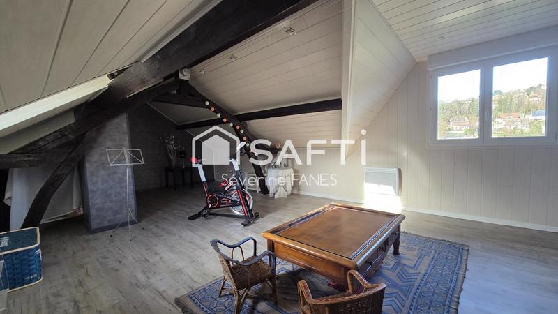 Maison - 168 m² - 7 pièces