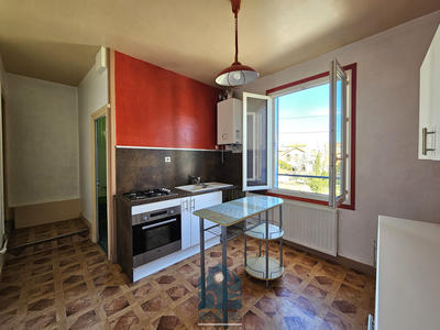 Appartement - 91 m² - 5 pièces