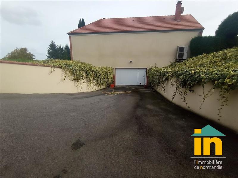 Maison de campagne - 233 m² - 6 pièces