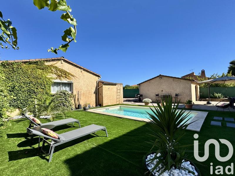 Maison - 227 m² - 10 pièces