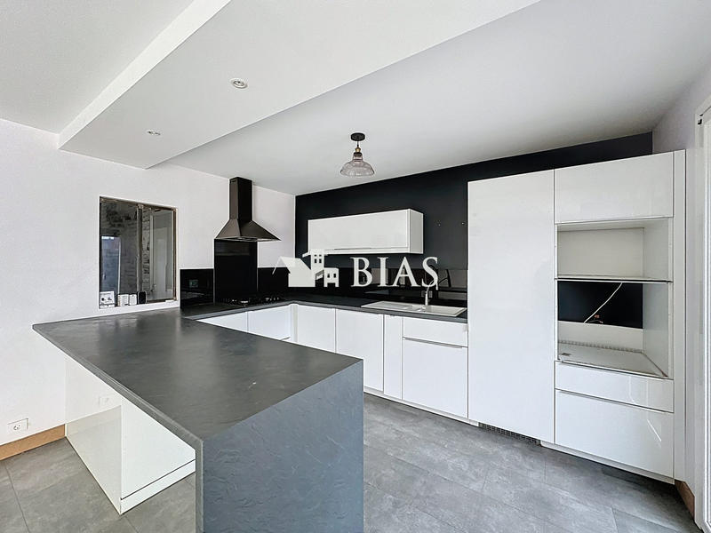 Maison - 91 m² - 4 pièces