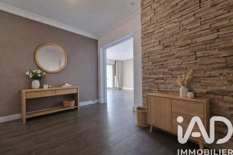 Appartement - 75 m² - 3 pièces