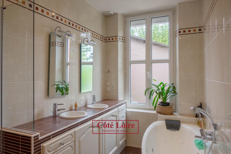 Maison ancienne - 156 m² - 5 pièces