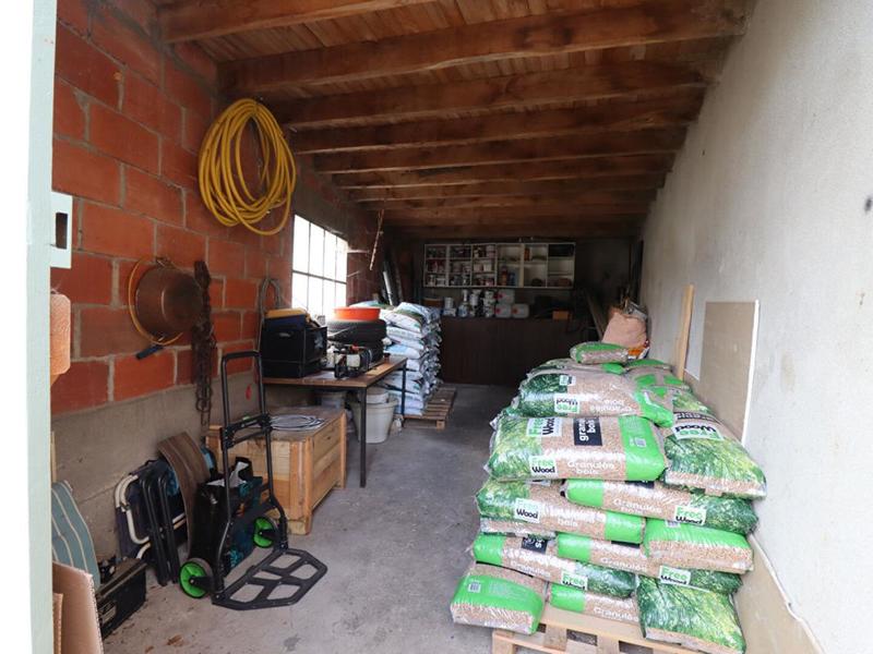 Maison - 220 m² - 6 pièces