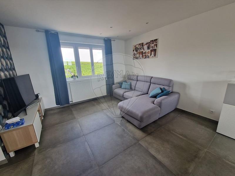 Maison - 134 m² - 6 pièces