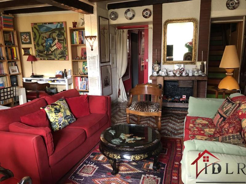 Maison - 213 m² - 6 pièces