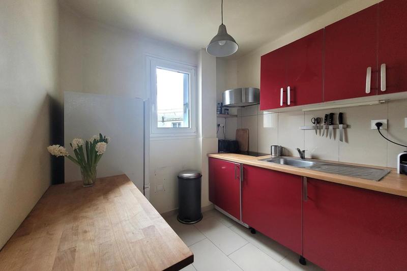 Studio - 32 m² - 1 pièce