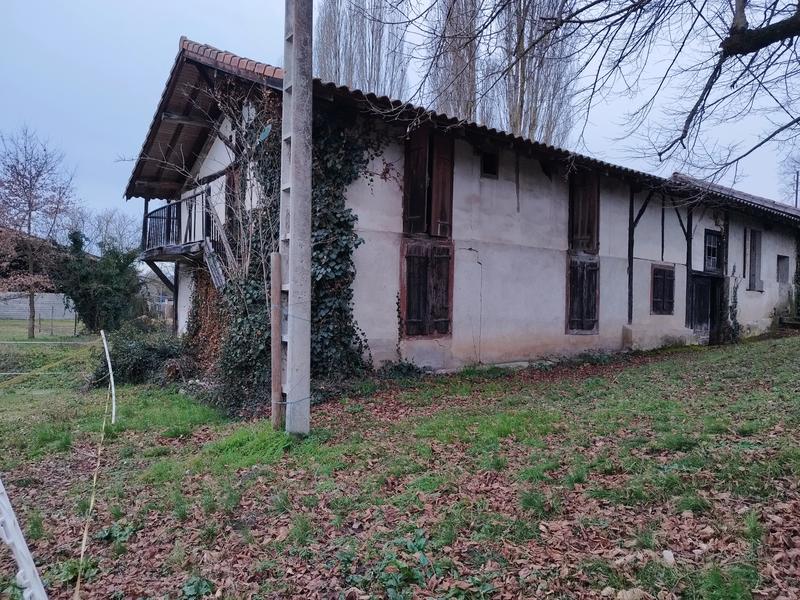 Maison - 120 m² - 1 pièce