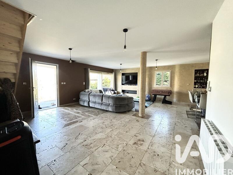 Maison - 128 m² - 4 pièces