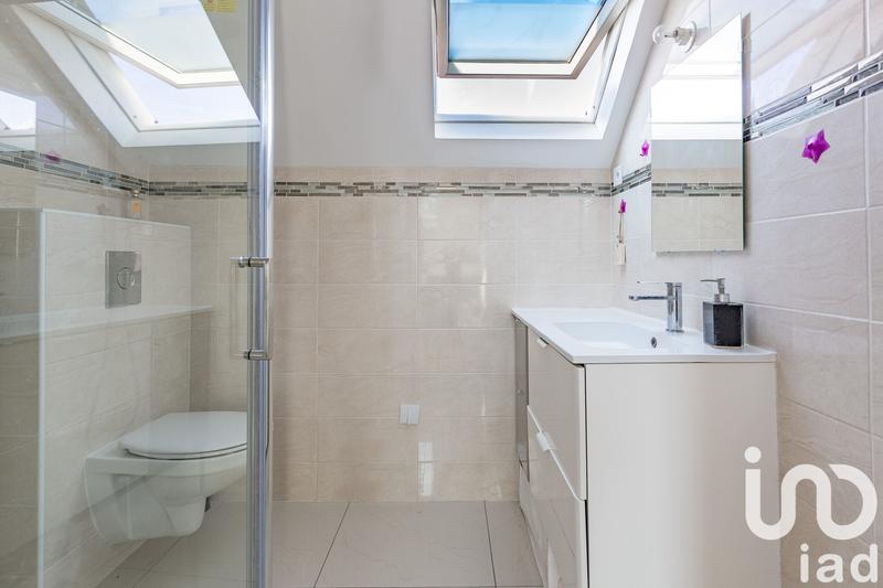 Maison - 160 m² - 7 pièces