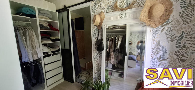 Maison - 217 m² - 8 pièces