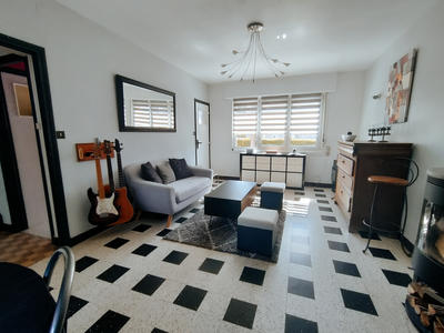 Maison - 91 m² - 6 pièces