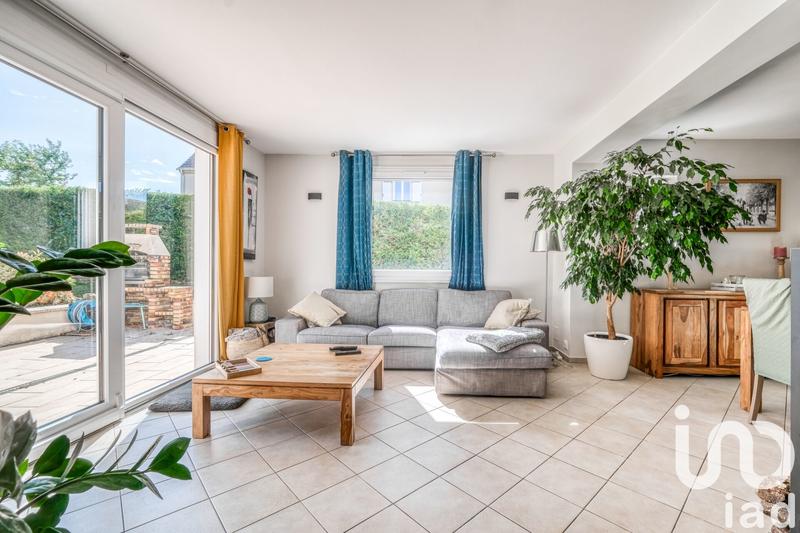 Maison - 165 m² - 8 pièces