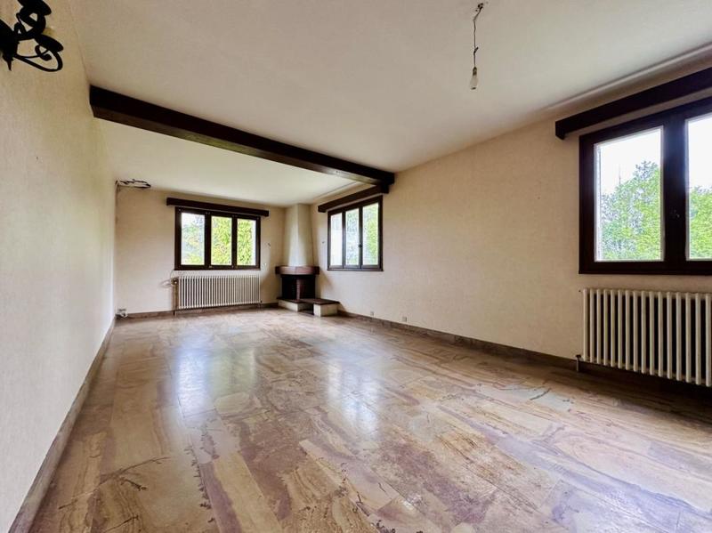 Maison - 137 m² - 7 pièces