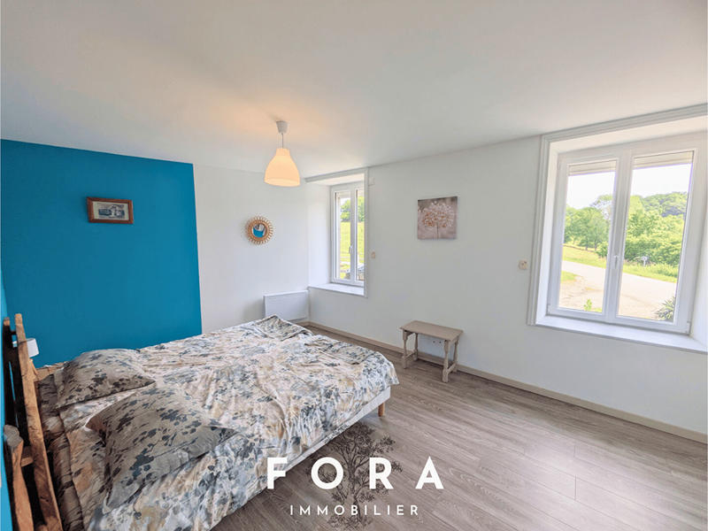 Maison - 140 m² - 6 pièces