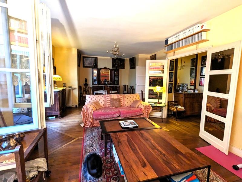 Appartement - 87 m² - 4 pièces