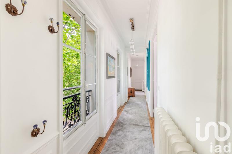 Appartement - 151 m² - 6 pièces