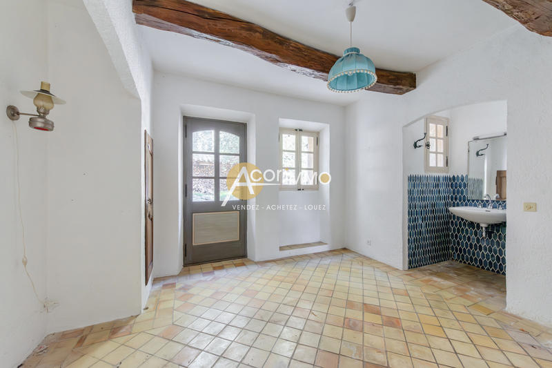 Maison - 400 m² - 10 pièces