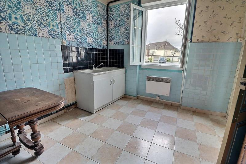 Maison - 90 m² - 4 pièces