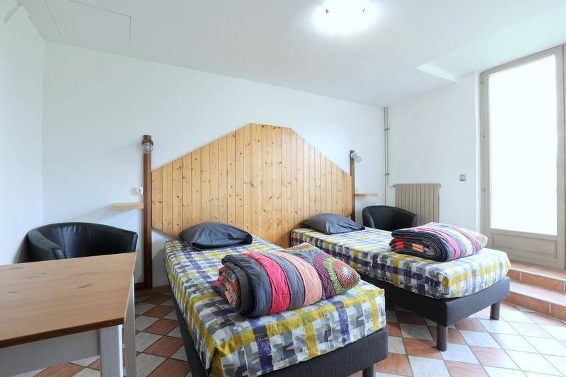 Corps de ferme - 400 m² - 20 pièces