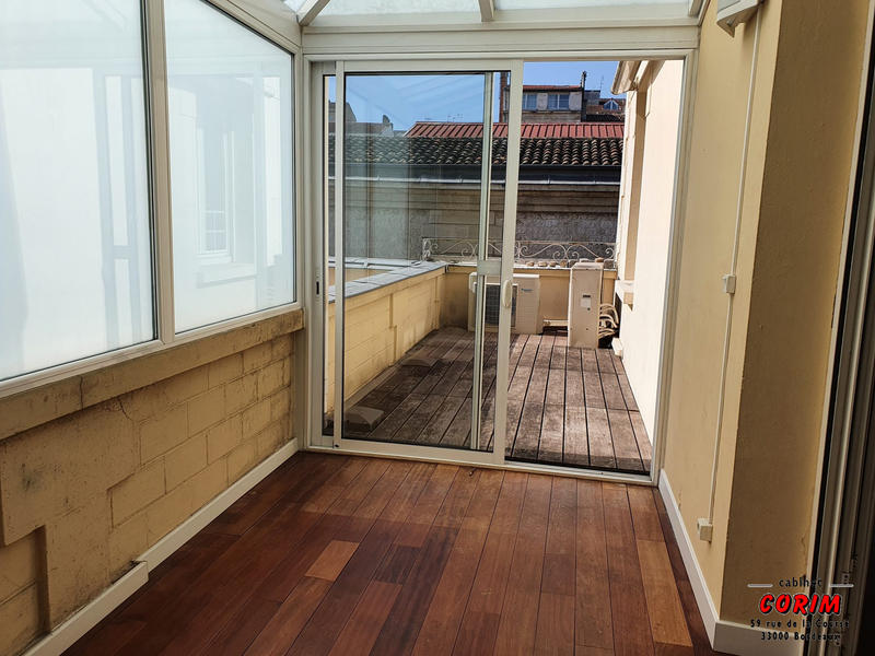 Maison - 195 m² - 5 pièces