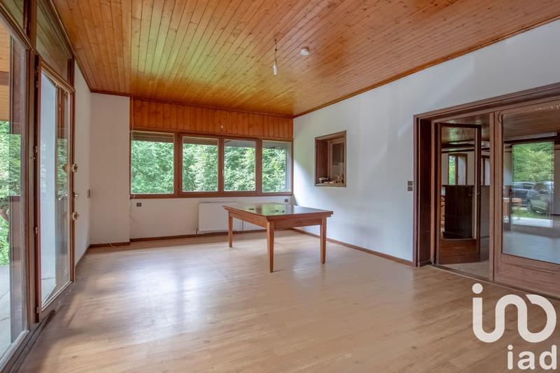 Maison - 209 m² - 7 pièces