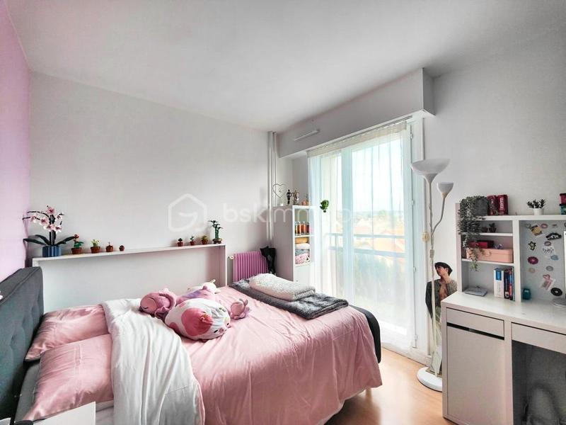 Appartement - 84 m² - 4 pièces