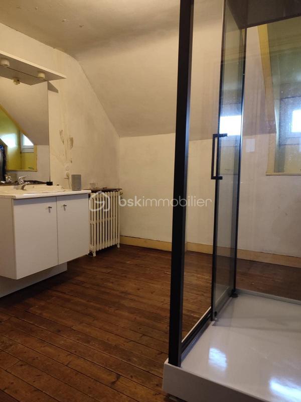 Maison de ville - 212 m² - 7 pièces