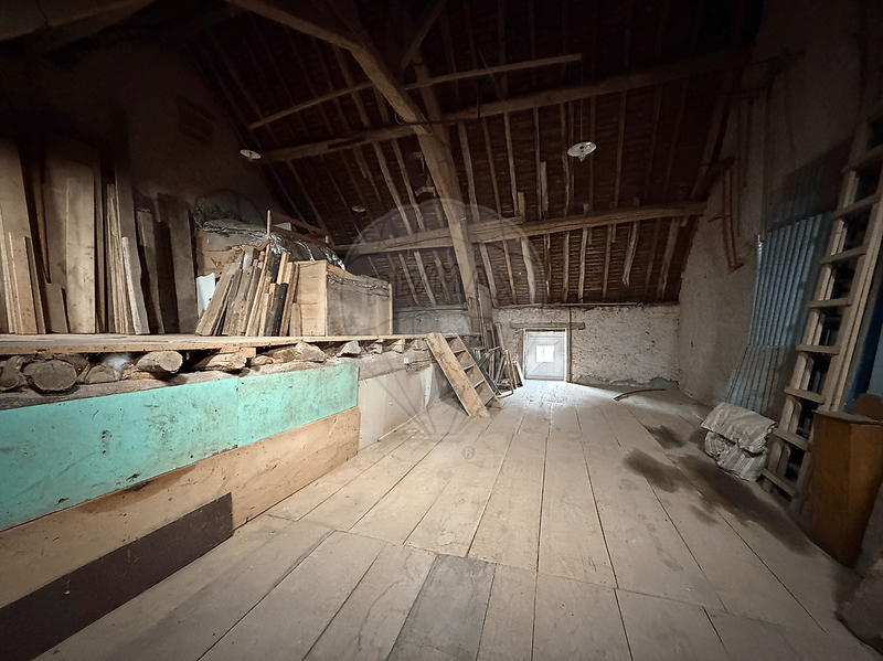 Maison - 102 m² - 4 pièces