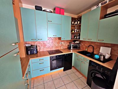 Appartement - 95 m² - 4 pièces