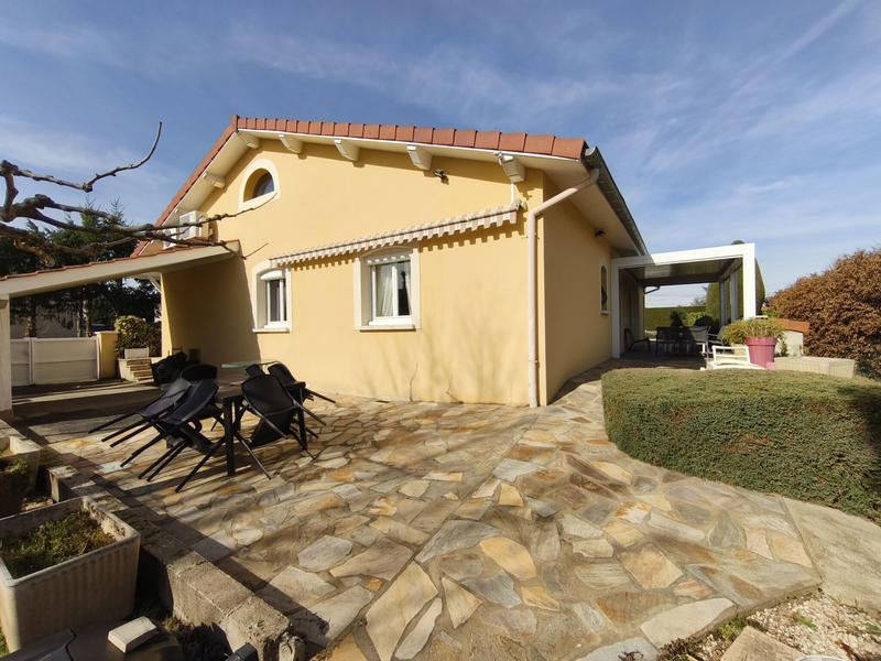 Maison - 169 m² - 5 pièces