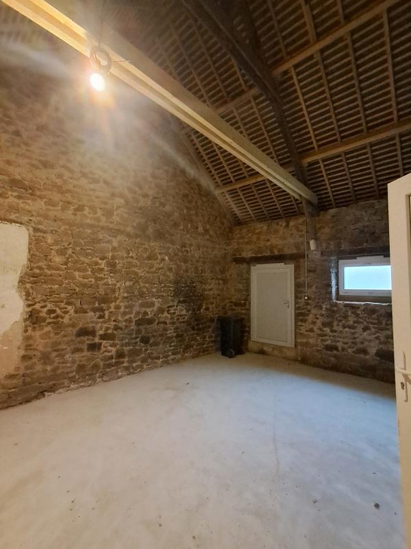 Maison - 146 m² - 7 pièces