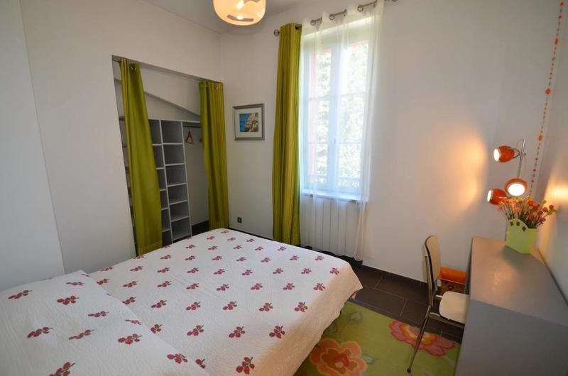 Maison chambre d'hôtes - 420 m² - 16 pièces