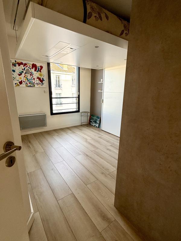 Appartement - 100 m² - 4 pièces