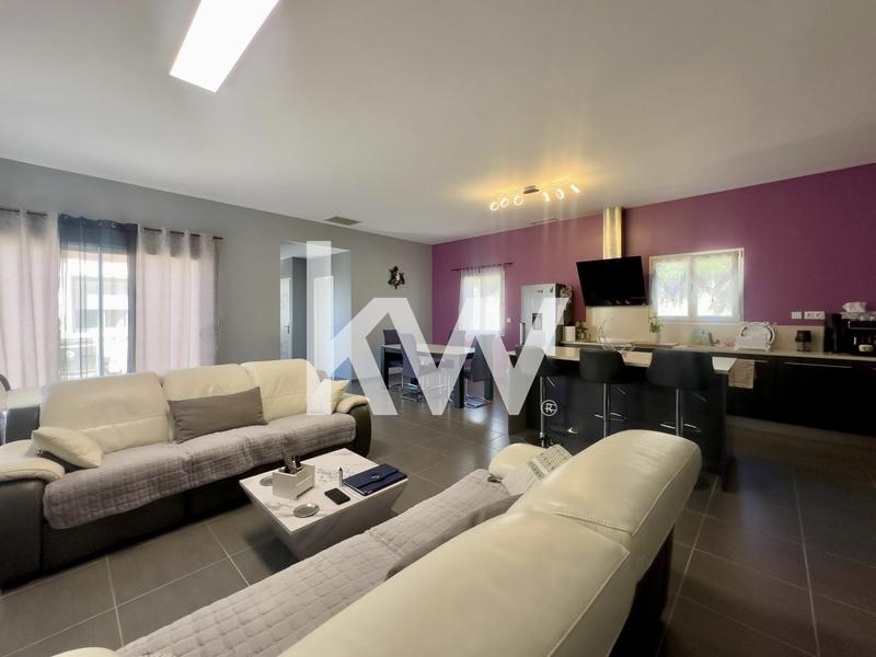 Maison - 115 m² - 5 pièces