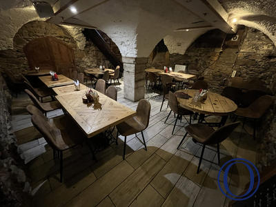 Fonds de commerce - Hôtellerie / Restauration - 200 m²