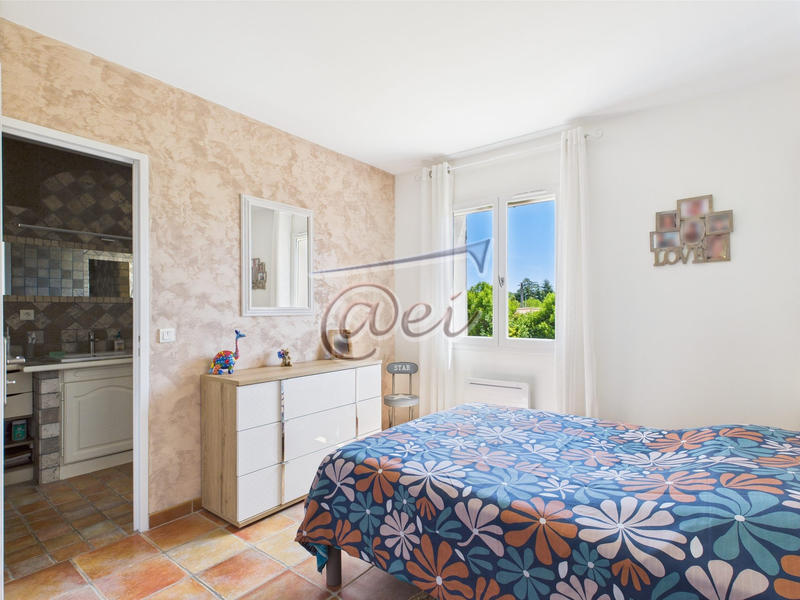 Villa - 150 m² - 6 pièces