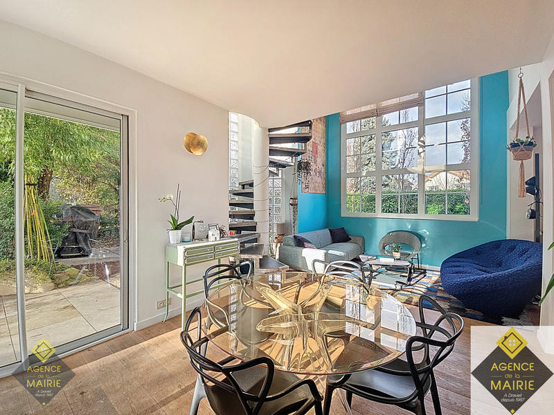 Maison - 137 m² - 7 pièces