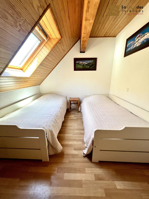 Appartement - 96 m² - 5 pièces