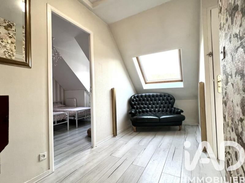 Maison - 93 m² - 4 pièces